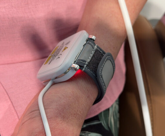 HYDRO 4 HEALTH® | 1800PRO | Hydrogen inhalation therapy device (+ATP wristband)